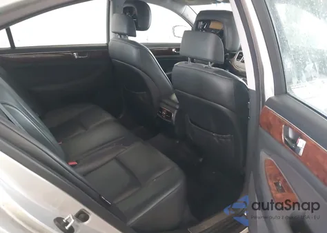 2009 Hyundai Genesis 3.8 z USA, uszkodzony, nr VIN KMHGC46E29U020252